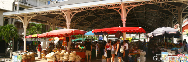 Le marché aux épices de Pointe-à-Pitre